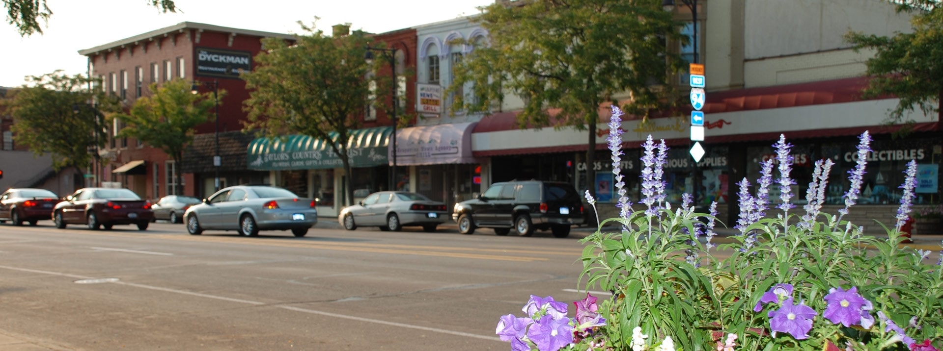 Village of Paw Paw banner area slide image - A GROWING COMMUNITY